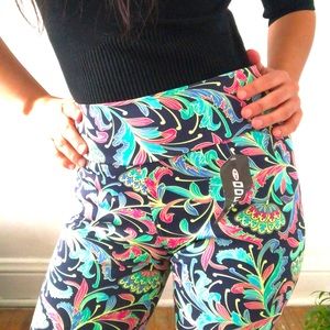 Leggings Merch Sale!!!